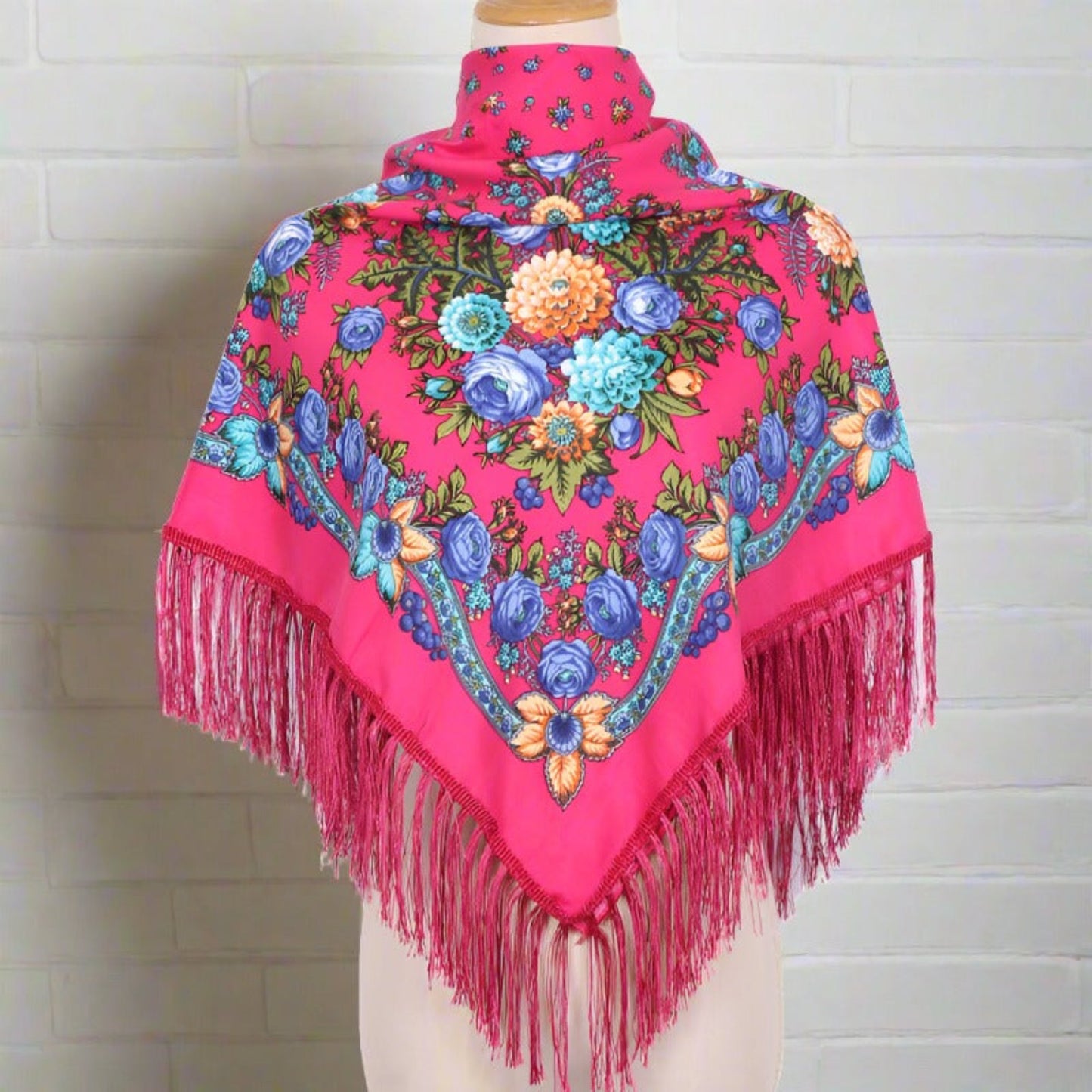 Shop our hip scarf & shawl, featuring belly dance hip scarves, coin scarves, fringe hip belts, and dance shawls. Find vibrant hip wraps, embellished shawls, and decorative dance scarves. Perfect for practice and performances, we offer a variety of styles and colors to enhance your belly dance outfits free shipping