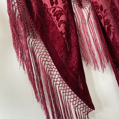 Shop our hip scarf & shawl, featuring belly dance hip scarves, coin scarves, fringe hip belts, and dance shawls. Find vibrant hip wraps, embellished shawls, and decorative dance scarves. Perfect for practice and performances, we offer a variety of styles and colors to enhance your belly dance outfits free shipping